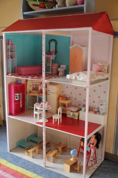 fabriquer maison barbie