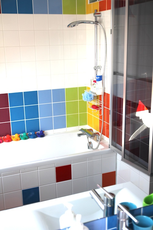 rainbow_bathroom13