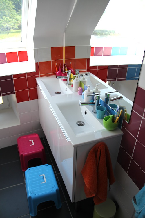 rainbow_bathroom15