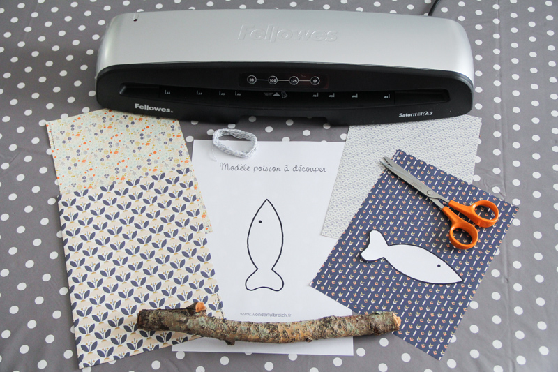 DIY mobile poissons papier plastifié (via wonderfulbreizh.fr) | Le blog ...